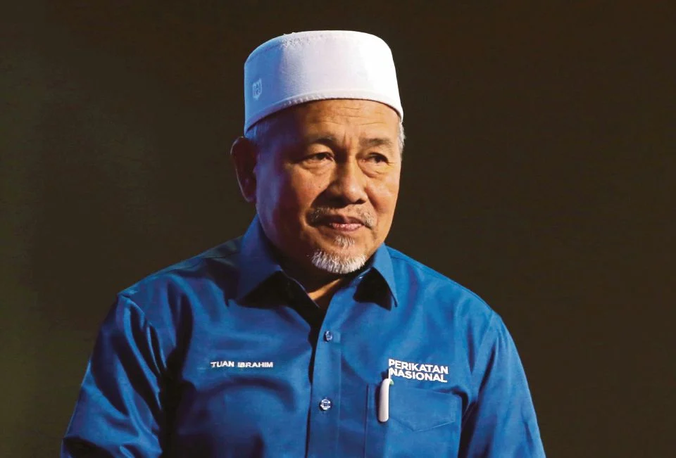 PM Anwar saman Tuan Ibrahim! Dakwa kenyataan dalam ceramah politik berbaur fitnah PM Anwar saman Tuan Ibrahim! Dakwa kenyataan dalam ceramah politik berbaur fitnah
