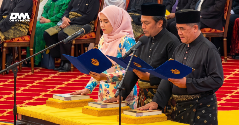8 ADUN BN, 2 PN sah angkat sumpah isi jawatan EXCO Negeri Sembilan 8 ADUN BN, 2 PN sah angkat sumpah isi jawatan EXCO Negeri Sembilan