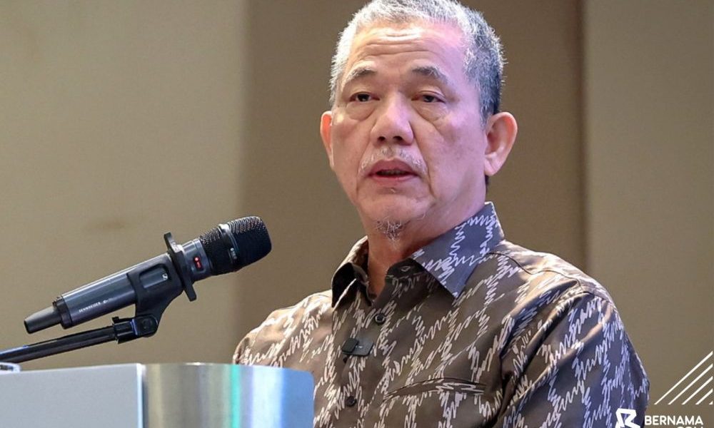 Fadillah Yusof bakal jalani pembedahan pintasan jantung, keluarga mohon doa Fadillah Yusof bakal jalani pembedahan pintasan jantung, keluarga mohon doa