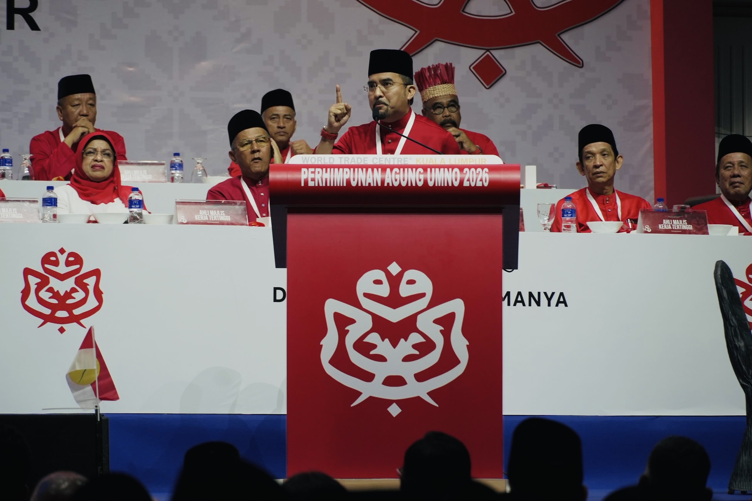 Penyatuan ummah UMNO, PAS semakin dicemburui lawan – Asyraf Wajdi Penyatuan ummah UMNO, PAS semakin dicemburui lawan – Asyraf Wajdi