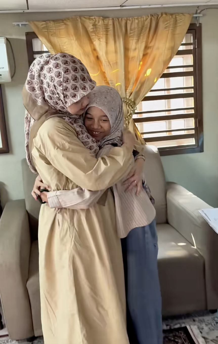Kecil-kecil cili padi! Fadhlina bangga kejayaan Nur Aamily Saffiya, gegar pentas pidato antarabangsa Kecil-kecil cili padi! Fadhlina bangga kejayaan Nur Aamily Saffiya, gegar pentas pidato antarabangsa
